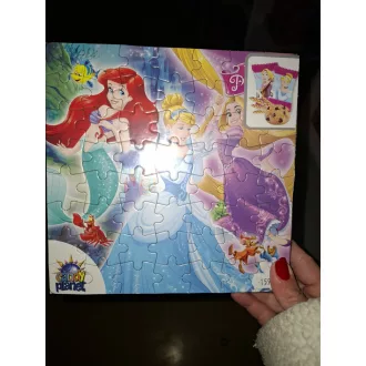 Disney hercehnő puzzle és csokis sütemény