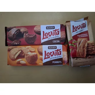 Roshen lovita keksz csomag: mogyoró, csokoládé, eper