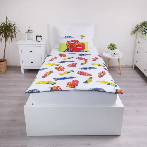 Disney Verdák Champion gyerek, ovis ágyneműhuzat 100×135 cm, 40×60 cm